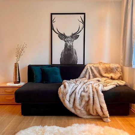Arlberg Kristall Appartements Далас Екстериор снимка