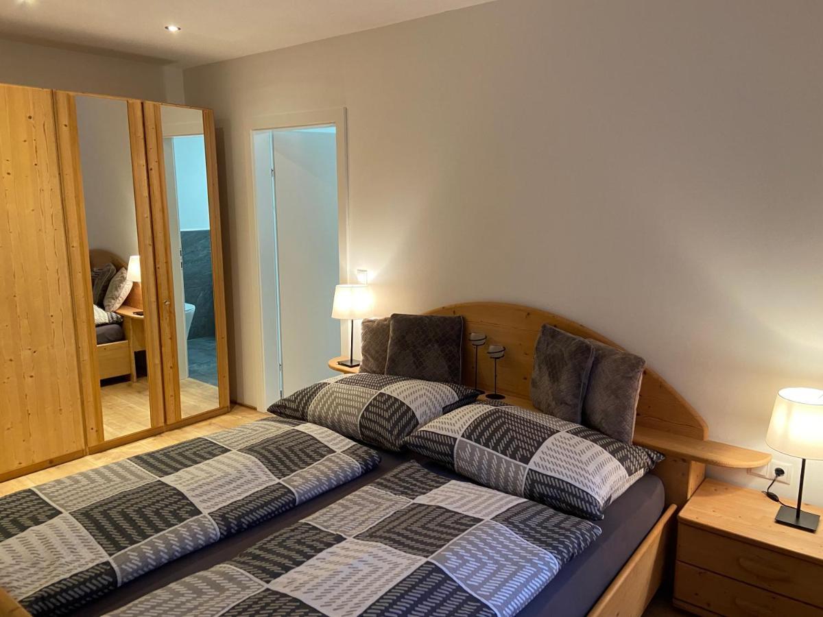 Arlberg Kristall Appartements Далас Екстериор снимка