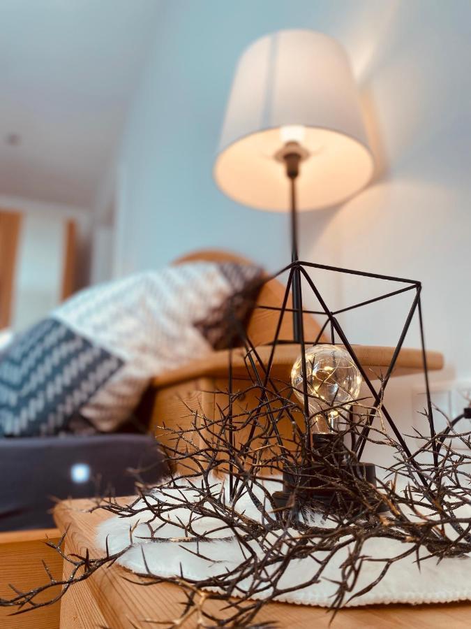 Arlberg Kristall Appartements Далас Екстериор снимка