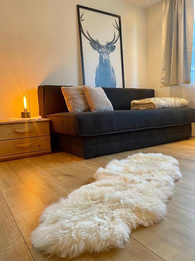 Arlberg Kristall Appartements Далас Екстериор снимка